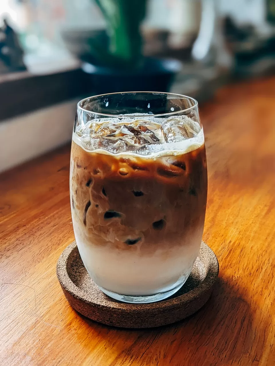 Es Kopi Susu: Nikmatnya Kesejukan dalam Gelas - Siroca